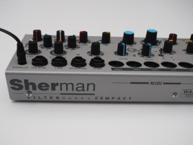 Sherman Filterbank 2 Compakt Настольные аналоговые синтезаторы